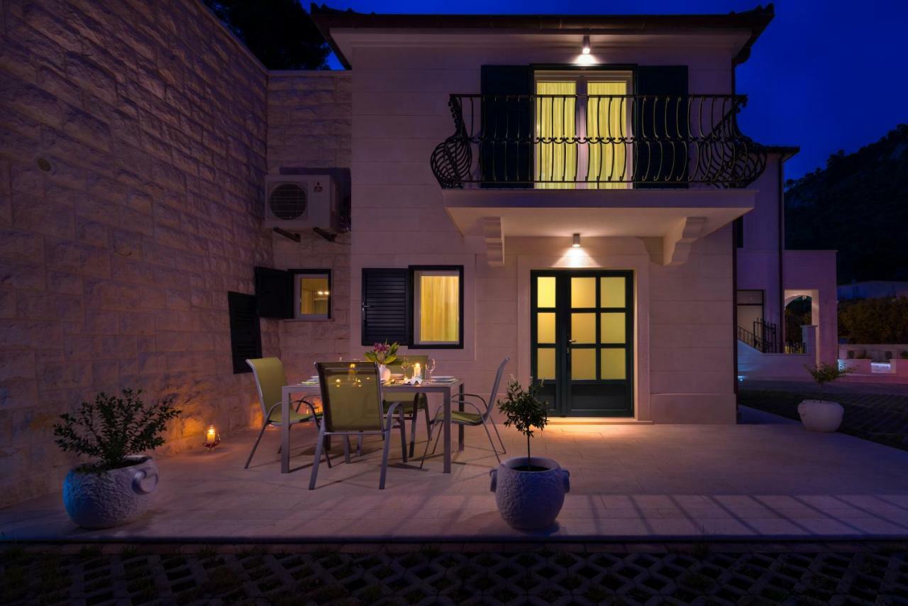 Villa Kogo هفار المظهر الخارجي الصورة